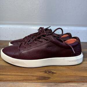 MOZO Womens Leather Slip Resistant Sneakers Burgundy Size 7.5 Casual Work Shoes